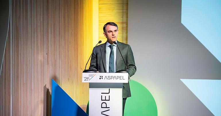 Jordi Hereu, ministro de Industria y Turismo, inaugura el encuentro  de ASPAPEL en un momento clave para la reindustrialización 